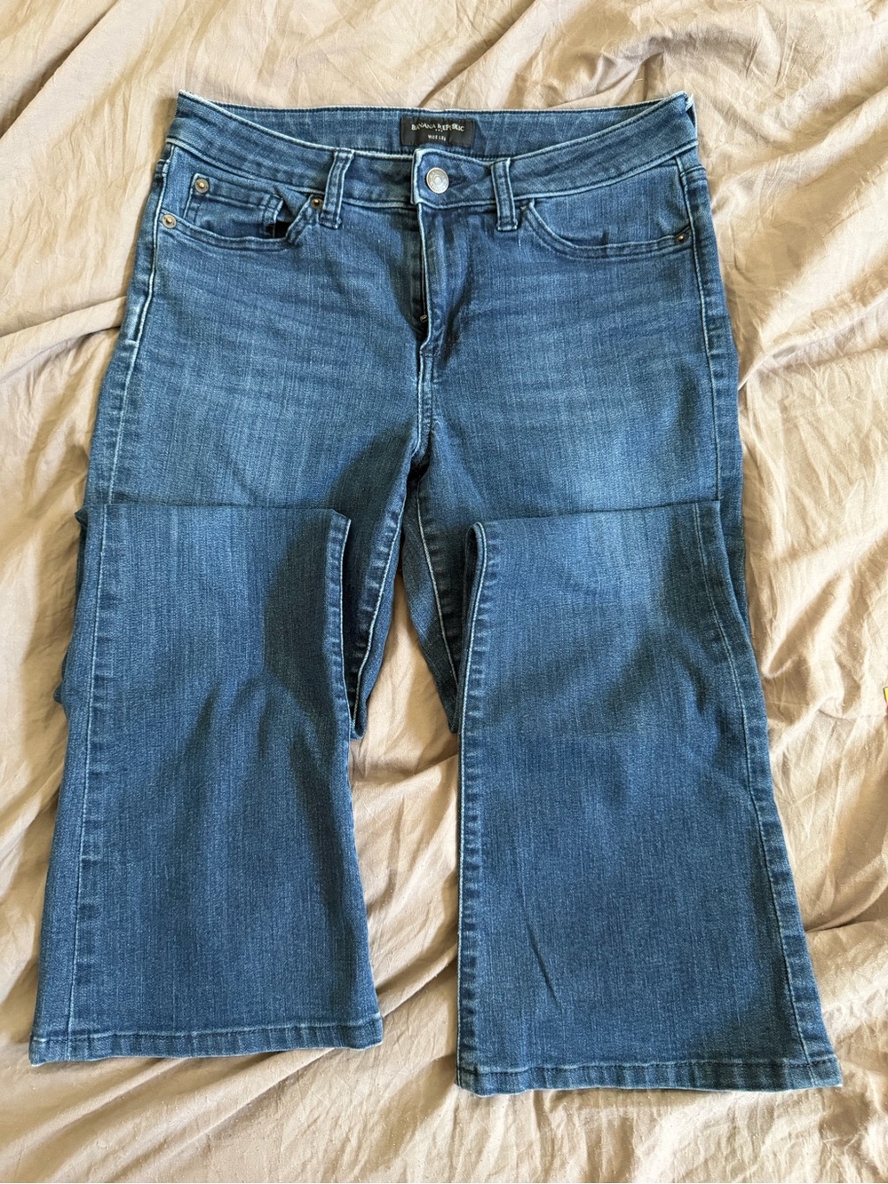 Banana Republic Women's Flare Jeans in Denim Blue